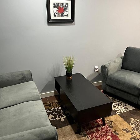 Plush Garden Level Apartment Near Stowe Morristown المظهر الخارجي الصورة