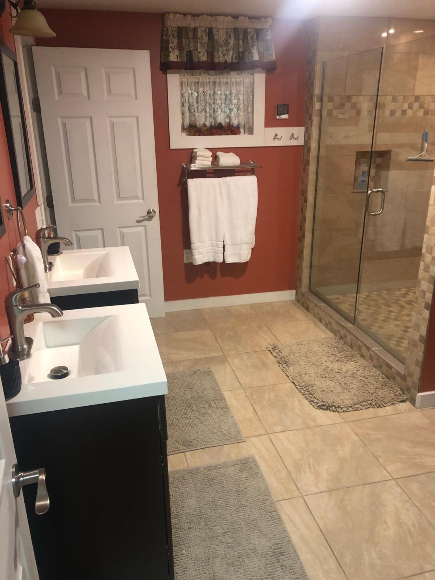 Plush Garden Level Apartment Near Stowe Morristown المظهر الخارجي الصورة